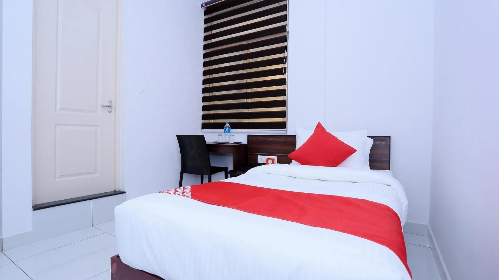 Hotel O Kings Fort Kochi 4*,  India