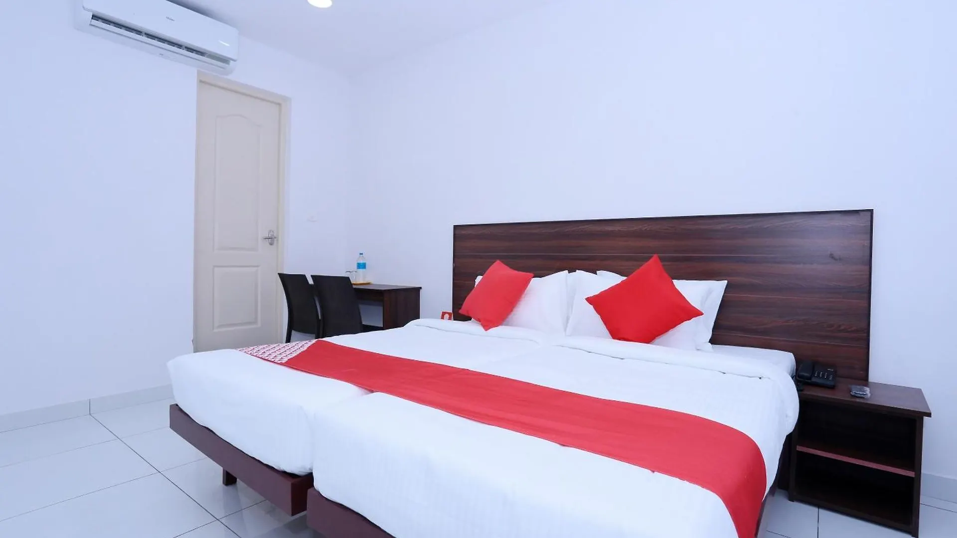 Hotel O Kings Fort Kochi India